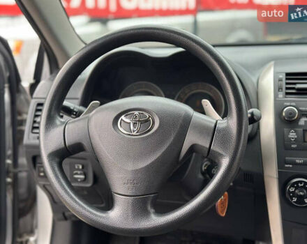 Серый Тойота Королла, объемом двигателя 1.59 л и пробегом 170 тыс. км за 6500 $, фото 28 на Automoto.ua
