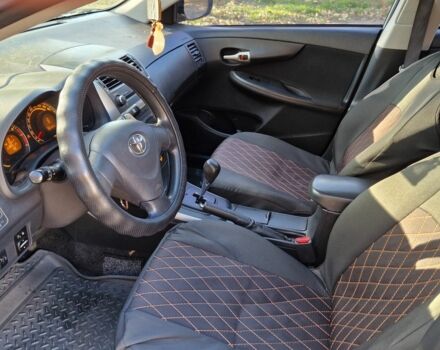 Серый Тойота Королла, объемом двигателя 1.6 л и пробегом 180 тыс. км за 5500 $, фото 9 на Automoto.ua