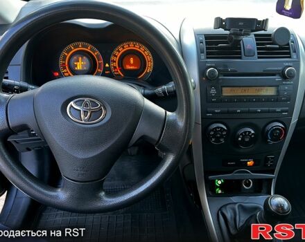 Серый Тойота Королла, объемом двигателя 1.6 л и пробегом 147 тыс. км за 6000 $, фото 6 на Automoto.ua