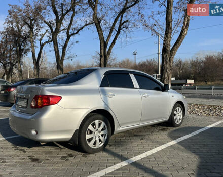 Сірий Тойота Королла, об'ємом двигуна 1.6 л та пробігом 247 тис. км за 7800 $, фото 4 на Automoto.ua