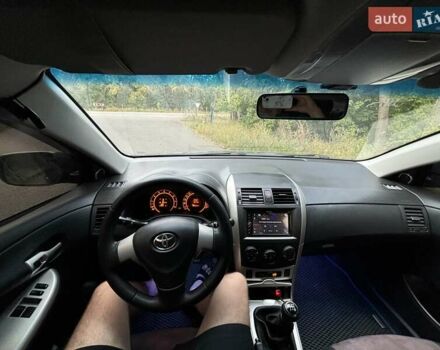 Серый Тойота Королла, объемом двигателя 1.6 л и пробегом 190 тыс. км за 5750 $, фото 5 на Automoto.ua