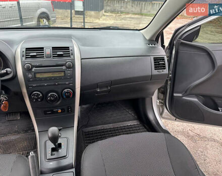 Серый Тойота Королла, объемом двигателя 1.59 л и пробегом 170 тыс. км за 6500 $, фото 26 на Automoto.ua