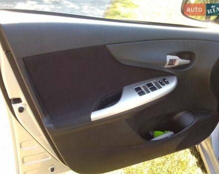 Сірий Тойота Королла, об'ємом двигуна 1.6 л та пробігом 292 тис. км за 5100 $, фото 8 на Automoto.ua