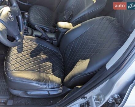 Серый Тойота Королла, объемом двигателя 1.4 л и пробегом 330 тыс. км за 5350 $, фото 12 на Automoto.ua