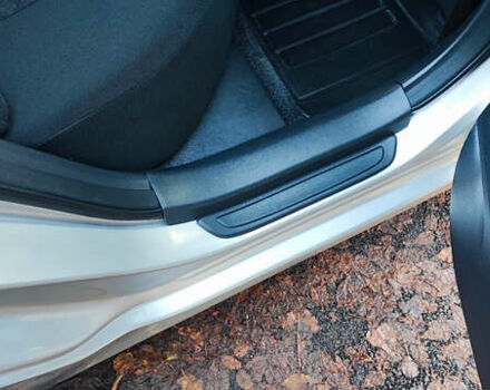 Серый Тойота Королла, объемом двигателя 1.6 л и пробегом 163 тыс. км за 6900 $, фото 38 на Automoto.ua