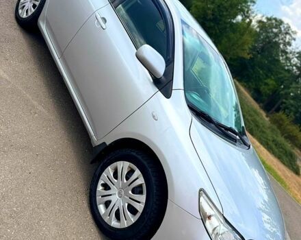 Серый Тойота Королла, объемом двигателя 1.6 л и пробегом 181 тыс. км за 7000 $, фото 3 на Automoto.ua