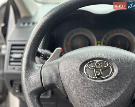 Серый Тойота Королла, объемом двигателя 1.59 л и пробегом 170 тыс. км за 6500 $, фото 30 на Automoto.ua