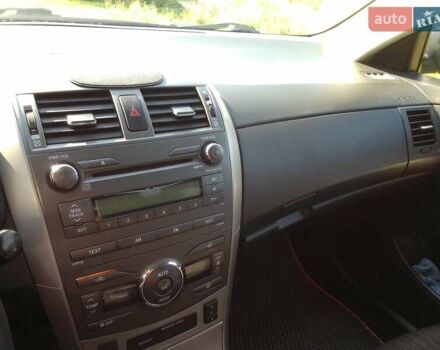 Сірий Тойота Королла, об'ємом двигуна 1.6 л та пробігом 292 тис. км за 5100 $, фото 4 на Automoto.ua