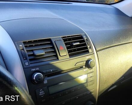 Серый Тойота Королла, объемом двигателя 1.6 л и пробегом 164 тыс. км за 6900 $, фото 5 на Automoto.ua