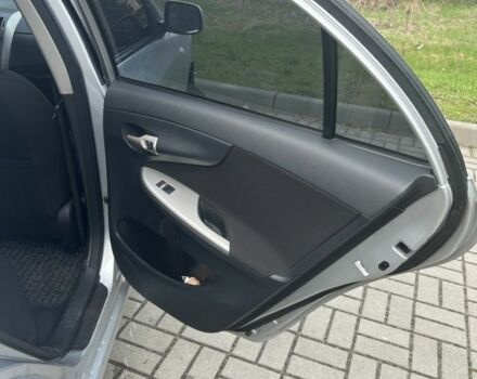 Сірий Тойота Королла, об'ємом двигуна 1.6 л та пробігом 230 тис. км за 6700 $, фото 12 на Automoto.ua