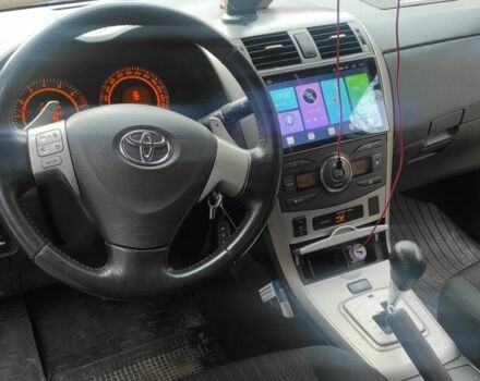 Серый Тойота Королла, объемом двигателя 1.6 л и пробегом 280 тыс. км за 6500 $, фото 5 на Automoto.ua