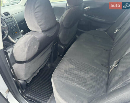 Серый Тойота Королла, объемом двигателя 1.6 л и пробегом 162 тыс. км за 7300 $, фото 10 на Automoto.ua