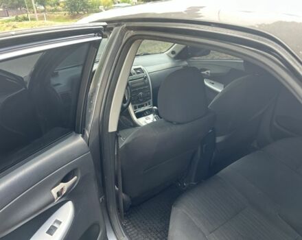 Серый Тойота Королла, объемом двигателя 1.6 л и пробегом 240 тыс. км за 5500 $, фото 6 на Automoto.ua