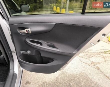 Серый Тойота Королла, объемом двигателя 1.6 л и пробегом 193 тыс. км за 7700 $, фото 23 на Automoto.ua