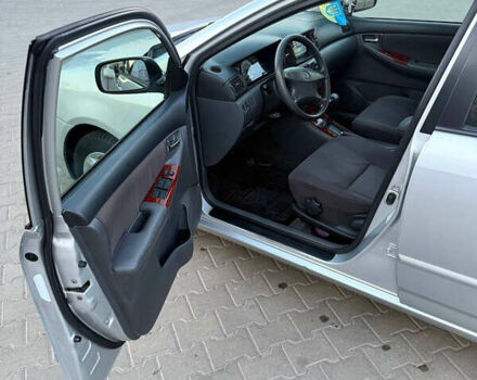 Сірий Тойота Королла, об'ємом двигуна 1.8 л та пробігом 123 тис. км за 6500 $, фото 13 на Automoto.ua