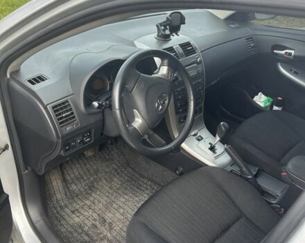 Сірий Тойота Королла, об'ємом двигуна 1.6 л та пробігом 230 тис. км за 6700 $, фото 6 на Automoto.ua