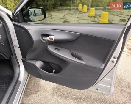 Серый Тойота Королла, объемом двигателя 1.6 л и пробегом 193 тыс. км за 7700 $, фото 25 на Automoto.ua