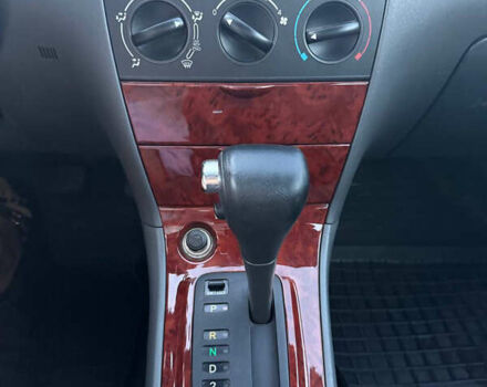 Сірий Тойота Королла, об'ємом двигуна 1.8 л та пробігом 123 тис. км за 6500 $, фото 15 на Automoto.ua