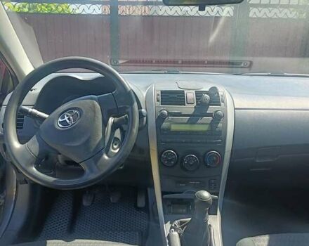 Сірий Тойота Королла, об'ємом двигуна 1.6 л та пробігом 270 тис. км за 6500 $, фото 5 на Automoto.ua
