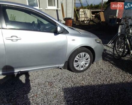 Сірий Тойота Королла, об'ємом двигуна 1.6 л та пробігом 292 тис. км за 5100 $, фото 14 на Automoto.ua