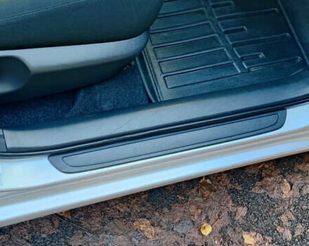 Серый Тойота Королла, объемом двигателя 1.6 л и пробегом 163 тыс. км за 6900 $, фото 37 на Automoto.ua