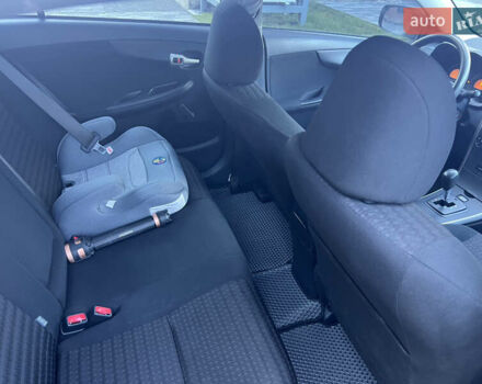 Серый Тойота Королла, объемом двигателя 1.6 л и пробегом 160 тыс. км за 6700 $, фото 5 на Automoto.ua