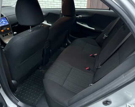 Сірий Тойота Королла, об'ємом двигуна 1.6 л та пробігом 131 тис. км за 8200 $, фото 7 на Automoto.ua