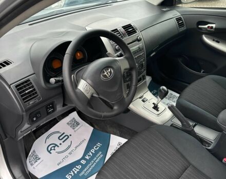 Серый Тойота Королла, объемом двигателя 1.6 л и пробегом 241 тыс. км за 6900 $, фото 14 на Automoto.ua