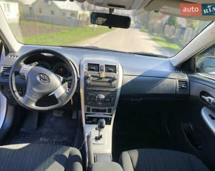 Сірий Тойота Королла, об'ємом двигуна 1.59 л та пробігом 202 тис. км за 6600 $, фото 9 на Automoto.ua