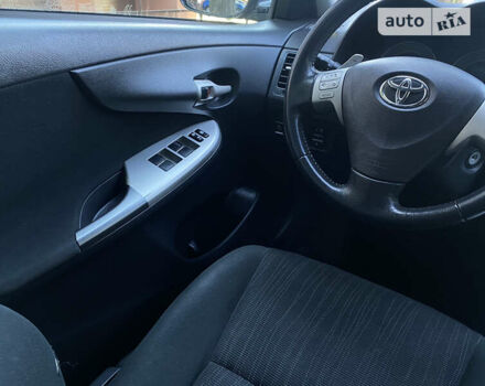 Серый Тойота Королла, объемом двигателя 1.6 л и пробегом 277 тыс. км за 5900 $, фото 24 на Automoto.ua