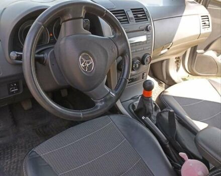 Серый Тойота Королла, объемом двигателя 1.6 л и пробегом 142 тыс. км за 7000 $, фото 25 на Automoto.ua