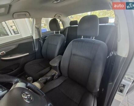 Сірий Тойота Королла, об'ємом двигуна 1.6 л та пробігом 175 тис. км за 8300 $, фото 21 на Automoto.ua