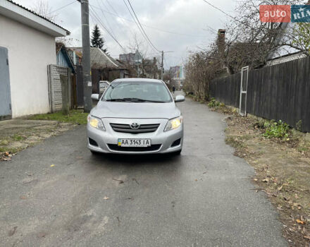 Сірий Тойота Королла, об'ємом двигуна 1.6 л та пробігом 236 тис. км за 3999 $, фото 6 на Automoto.ua