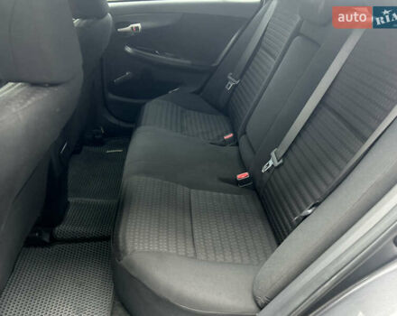 Сірий Тойота Королла, об'ємом двигуна 1.6 л та пробігом 287 тис. км за 5999 $, фото 27 на Automoto.ua