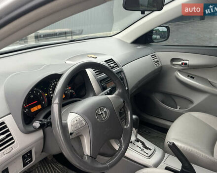 Серый Тойота Королла, объемом двигателя 1.8 л и пробегом 135 тыс. км за 7950 $, фото 16 на Automoto.ua