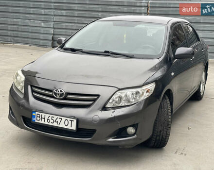 Серый Тойота Королла, объемом двигателя 1.6 л и пробегом 180 тыс. км за 5600 $, фото 5 на Automoto.ua