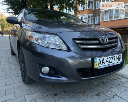 Серый Тойота Королла, объемом двигателя 1.6 л и пробегом 277 тыс. км за 5900 $, фото 2 на Automoto.ua