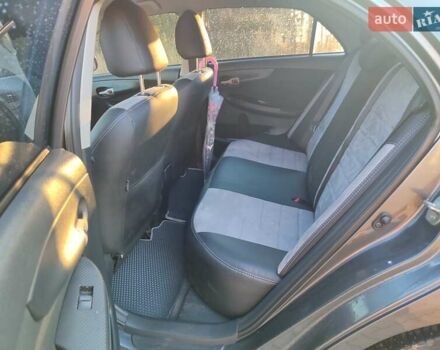 Сірий Тойота Королла, об'ємом двигуна 1.6 л та пробігом 233 тис. км за 6700 $, фото 7 на Automoto.ua