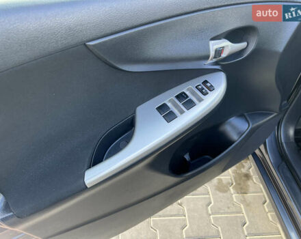 Сірий Тойота Королла, об'ємом двигуна 1.6 л та пробігом 213 тис. км за 7699 $, фото 32 на Automoto.ua