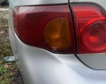 Серый Тойота Королла, объемом двигателя 1.6 л и пробегом 350 тыс. км за 3544 $, фото 4 на Automoto.ua