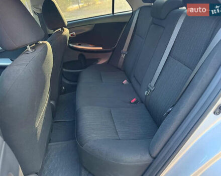 Серый Тойота Королла, объемом двигателя 1.6 л и пробегом 169 тыс. км за 6999 $, фото 5 на Automoto.ua
