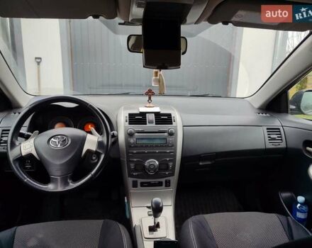 Серый Тойота Королла, объемом двигателя 1.6 л и пробегом 280 тыс. км за 6500 $, фото 18 на Automoto.ua