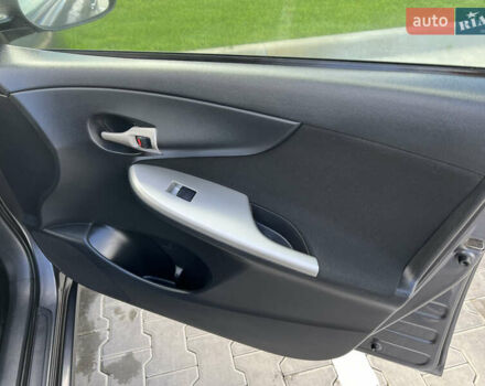 Сірий Тойота Королла, об'ємом двигуна 1.6 л та пробігом 213 тис. км за 7699 $, фото 29 на Automoto.ua