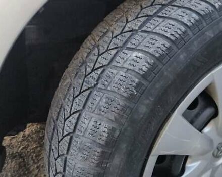 Сірий Тойота Королла, об'ємом двигуна 1.4 л та пробігом 246 тис. км за 6050 $, фото 10 на Automoto.ua