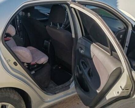 Сірий Тойота Королла, об'ємом двигуна 1.4 л та пробігом 246 тис. км за 6050 $, фото 16 на Automoto.ua