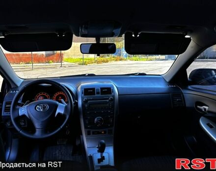 Серый Тойота Королла, объемом двигателя 1.6 л и пробегом 257 тыс. км за 5850 $, фото 7 на Automoto.ua