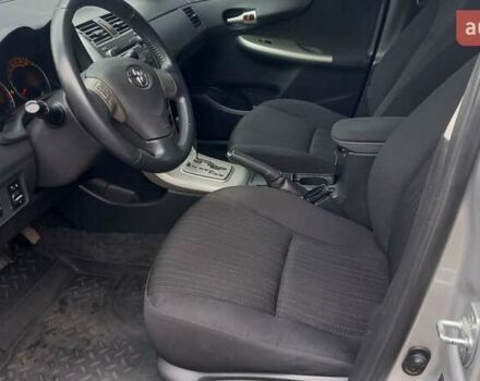 Серый Тойота Королла, объемом двигателя 1.6 л и пробегом 145 тыс. км за 8500 $, фото 18 на Automoto.ua