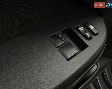 Серый Тойота Королла, объемом двигателя 1.6 л и пробегом 44 тыс. км за 8300 $, фото 11 на Automoto.ua