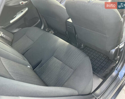 Сірий Тойота Королла, об'ємом двигуна 1.6 л та пробігом 213 тис. км за 7699 $, фото 31 на Automoto.ua