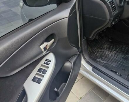 Сірий Тойота Королла, об'ємом двигуна 1.6 л та пробігом 170 тис. км за 7299 $, фото 24 на Automoto.ua